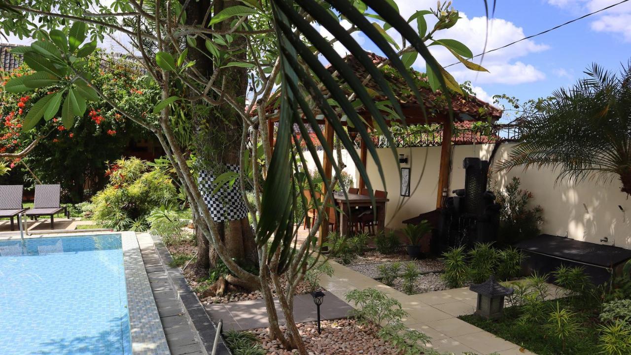 יוגיאקרטה Rosseno Villa מראה חיצוני תמונה