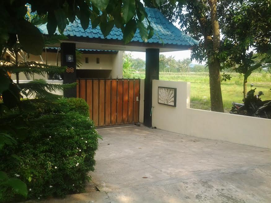 יוגיאקרטה Rosseno Villa מראה חיצוני תמונה